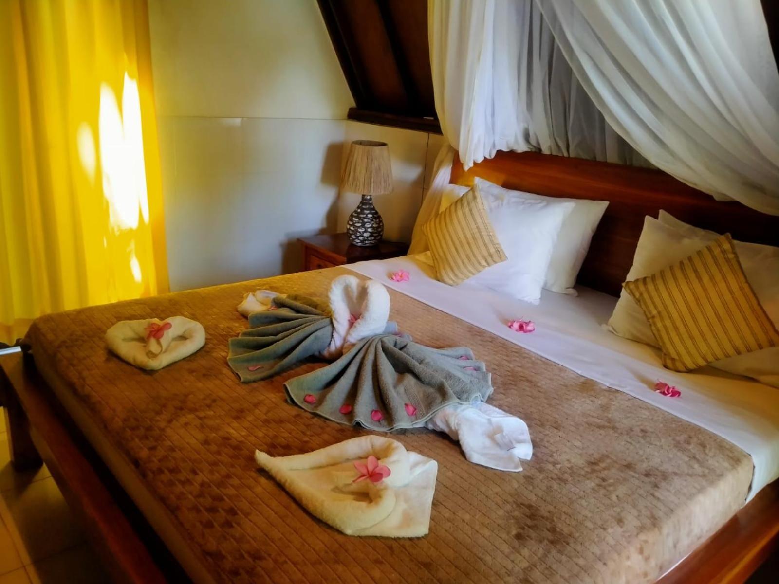 Hakuna Matata Resort Gili Air Exterior photo