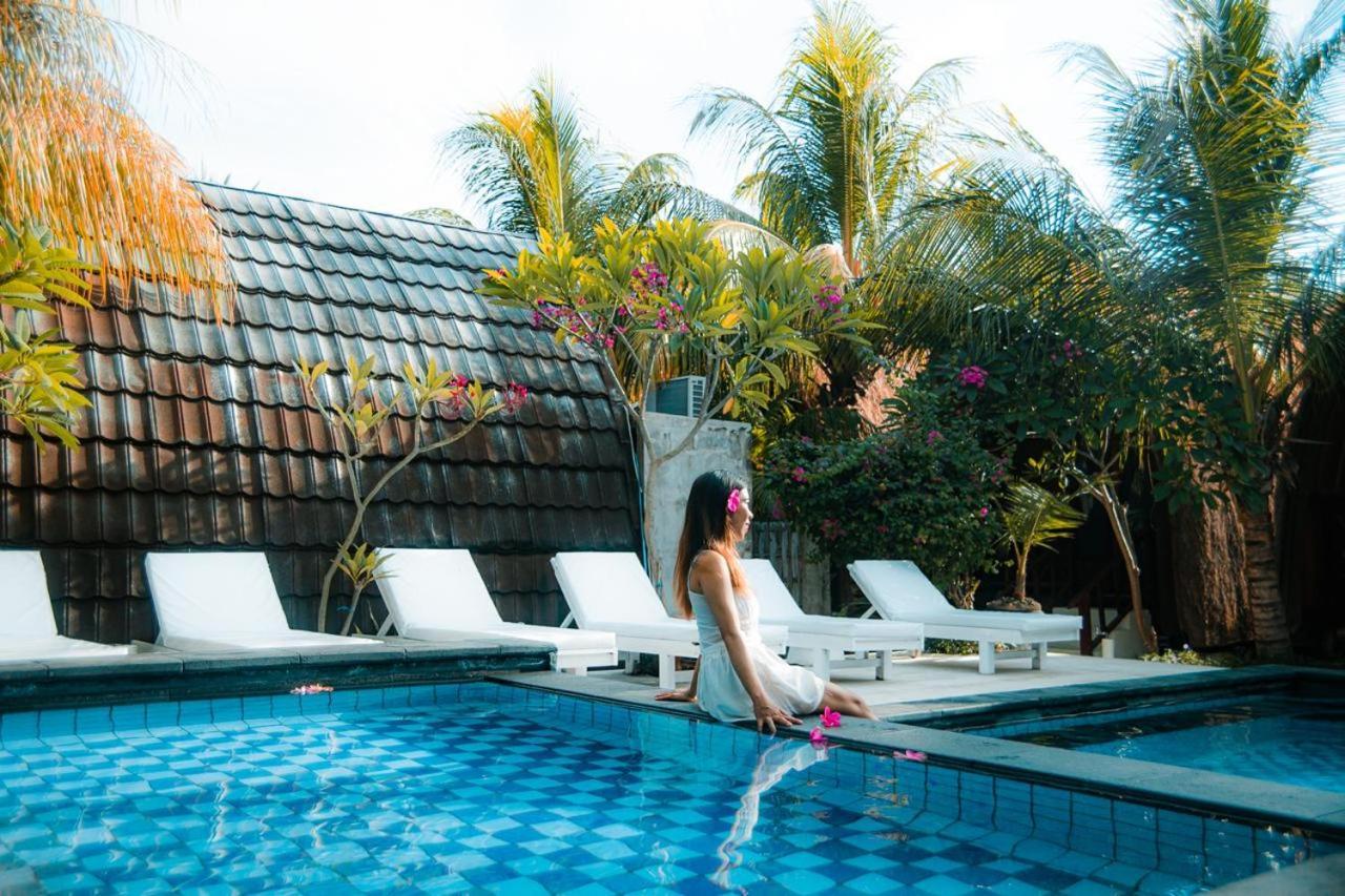 Hakuna Matata Resort Gili Air Exterior photo